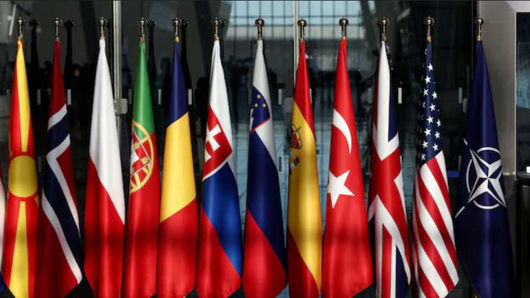 НАТО не готові запросити Україну до членства на найближчому засіданні – Reuters