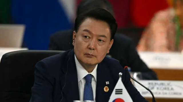 Підпис до фото, Президент Південної Кореї Юн Сук-Йоль