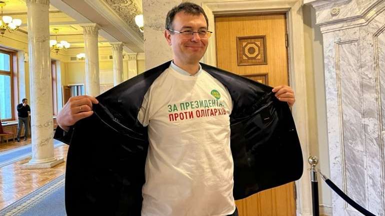 Гетманцев проти ветеранів