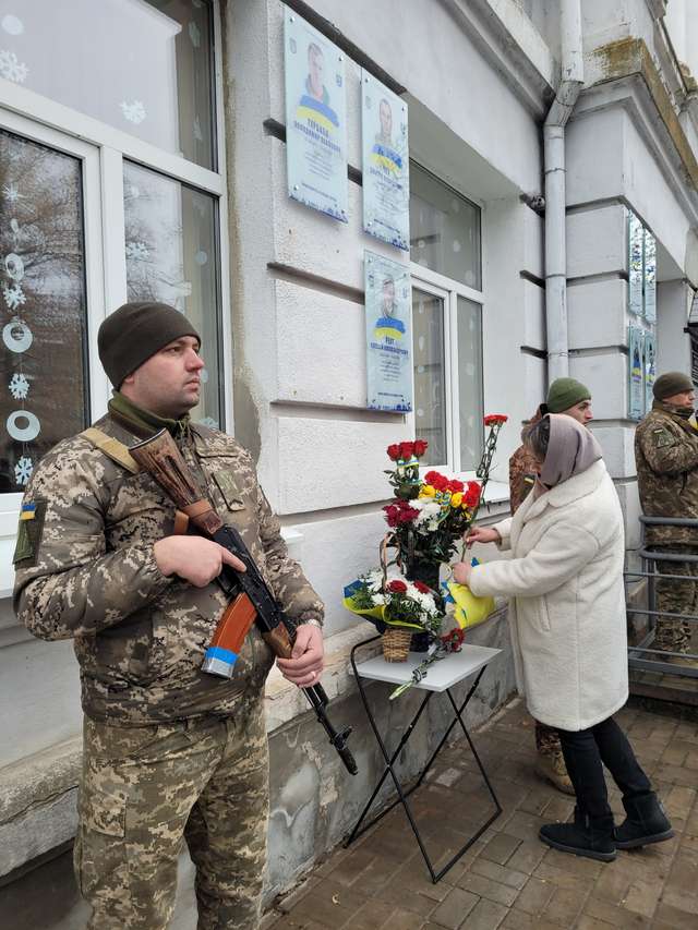 Миргород вшанував полеглих земляків-Героїв_5