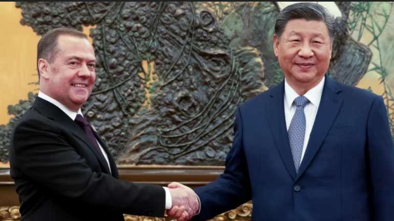 Китай допомагає Кремлю легітимізувати захоплення українських територій