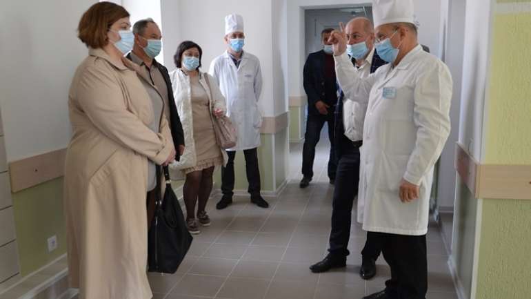 Єдине пологове відділення у Хоролі на межі закриття