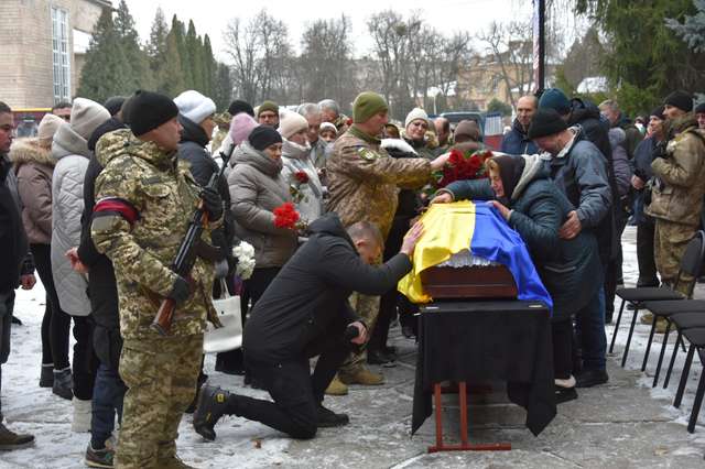 У боях за Торецьк поліг вірний син Полтавщини Олег Яременко_9