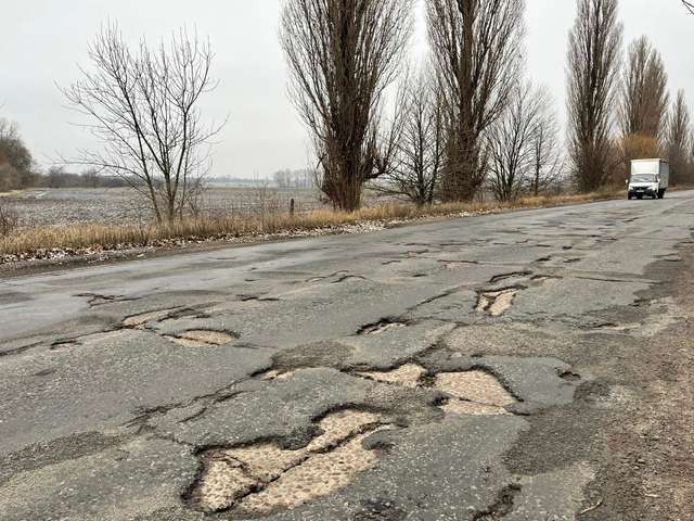 Фотофакт: дороги між Пирятином і Прилуками не існує_5