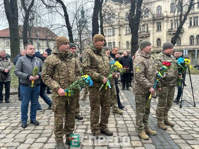 В’ячеслав Чорновіл – той, хто розбудив Україну_11