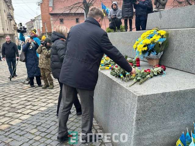В’ячеслав Чорновіл – той, хто розбудив Україну_9