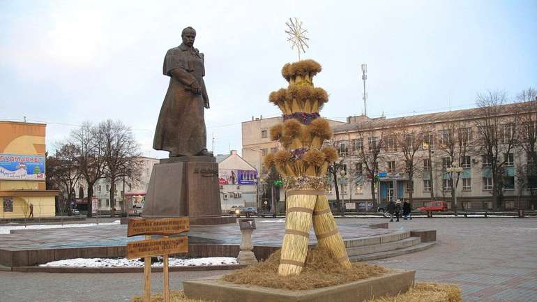 Не розумію, чому на Катрусю накинулись? Переслідування за Українство?