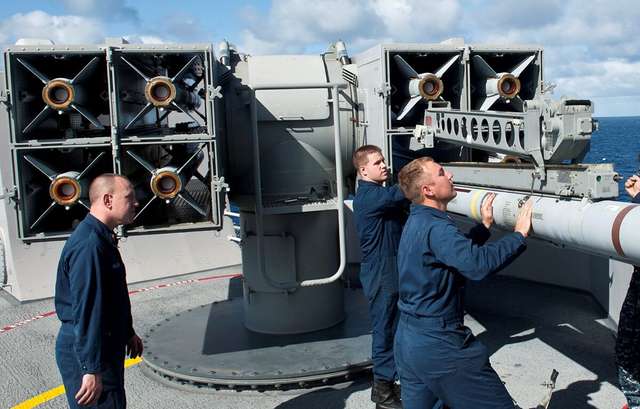 Зенітна ракета RIM-7 Sea Sparrow