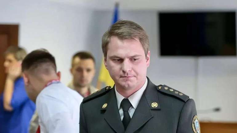 Гвардійці кардинала перемагають мушкетерів короля