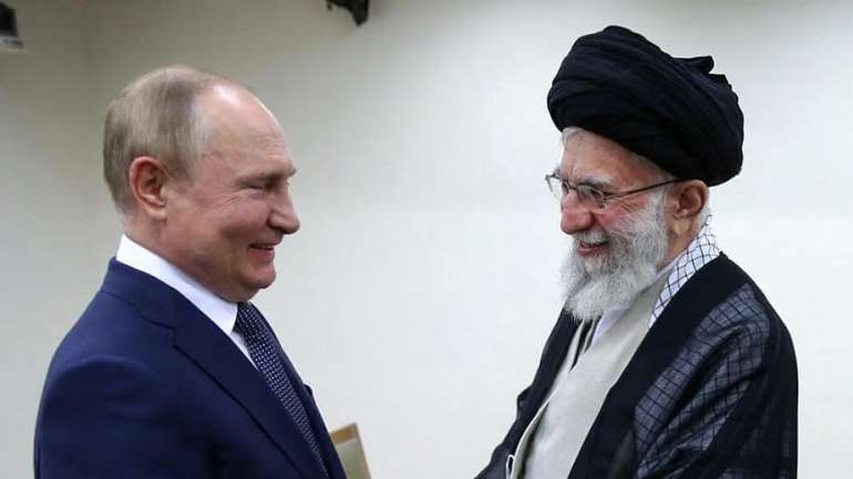 Роман путіна з аятолою Хаменеї ставить союз Трампа і Сатаньягу у безвихідь