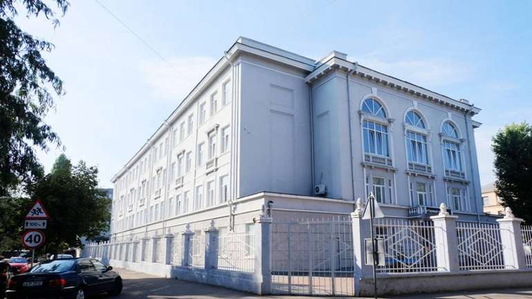 В Одесі посадовці мерії вкрали кошти на ремонті шкільного укриття
