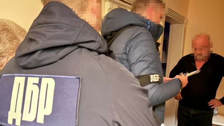 Сину нардепа оголосили підозру в розкраданні бюджетних коштів, - ДБР