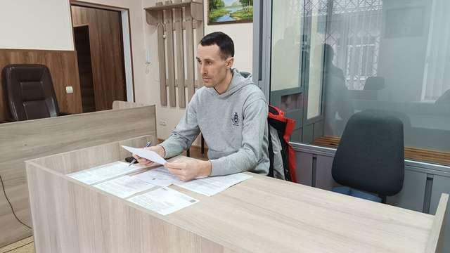 Обвинувачений у корупції Микола Різник взяв на поруки підозрюваного у корупції Мирослава Носу_5