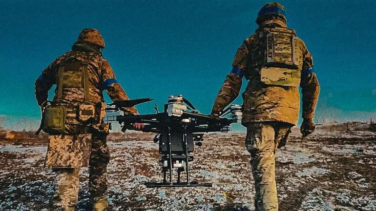 Вітчизняний бойовий БПЛА «Кажан» вправно утилізує окупантів на фронті