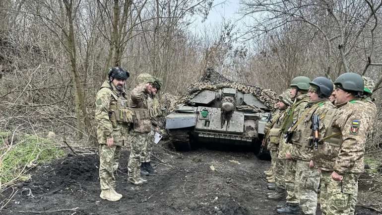 Словенські танки M-55S передали новоствореній 159 бригаді