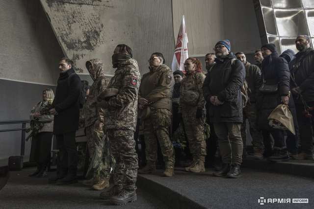 У Києві попрощалися із білоруською снайперкою Марією Зайцавою_5