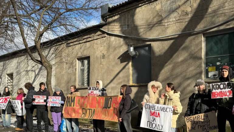 Вбивство підлітка на станції фунікулера в Києві. Шевченківський районний суд розпочав розгляд справи