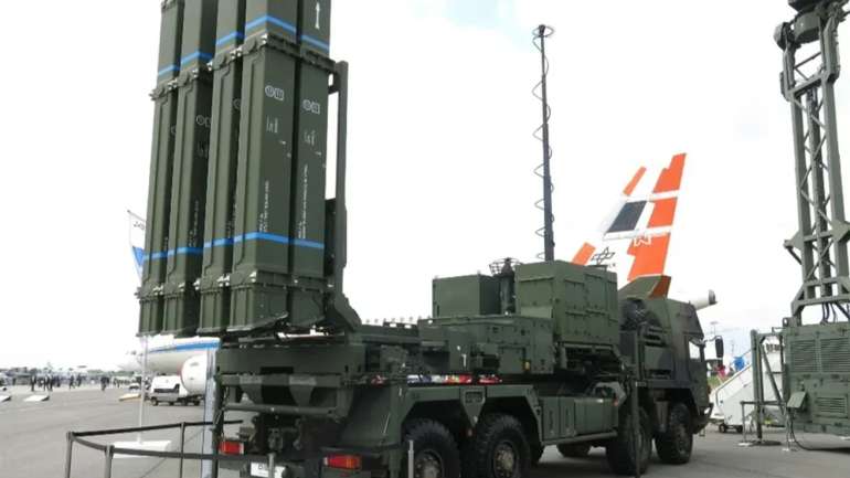 Німеччина передасть Україні ще 100 ракет для систем IRIS-T