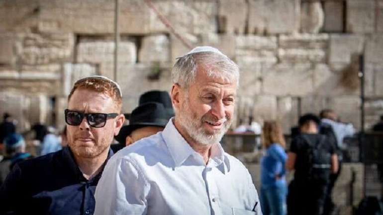 Єгова подасть: Трамп допоміг Абрамовічу повернути «заморожені» статки