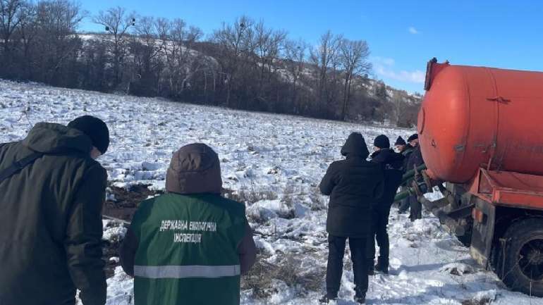 Спритним на руку ділкам завадили забруднювати долину Ворскли