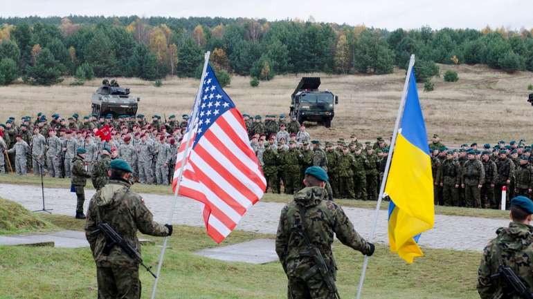 Немає жодних ознак, що допомога США Україні відновиться найближчим часом, - CBS News