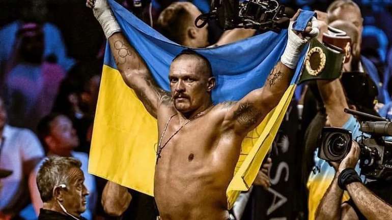 WBO зобовʼязала Усика провести титульний бій