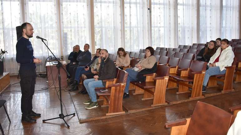 Родини полеглих захисників України визначать, яким буде Меморіал Героїв у Пирятині