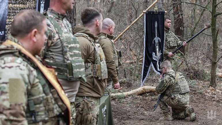 Без страху: на передовій відбулося заприсяження мечоносців 33-ї ОМБр