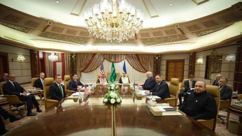 Білий дім розкрив, про що домовилися з Україною та росією на переговорах в Ер-Ріяді