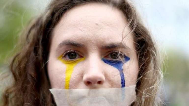 Окупанти відловлюють українських жінок і дівчат для секс-рабства