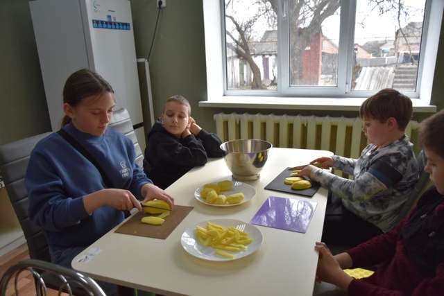 Пирятинська малеча з особливими потребами отримала нове приміщення саморозвитку_1