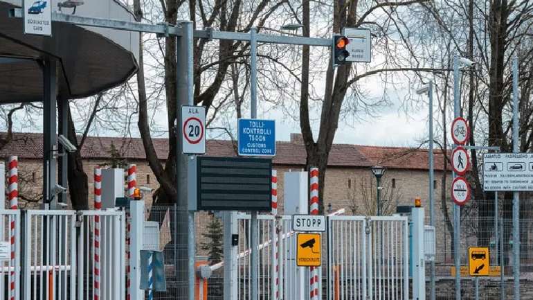Естонія ужорсточує митний контроль на кордоні із РФ