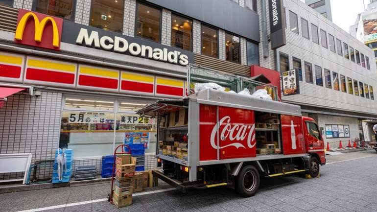 Кремль намагається повернути McDonald's та Coca-Cola на свій ринок