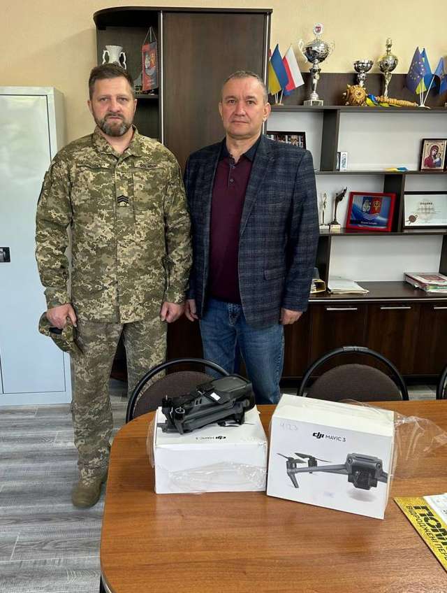 Воїнам ЗСУ — дрони, Пирятину — безпеку й захист_1
