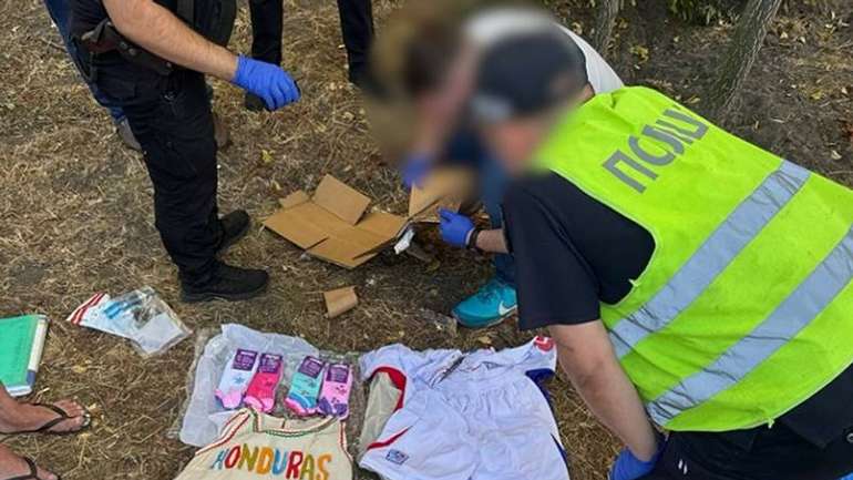 Поліція затримала у Києві винахідливого наркоторгівця