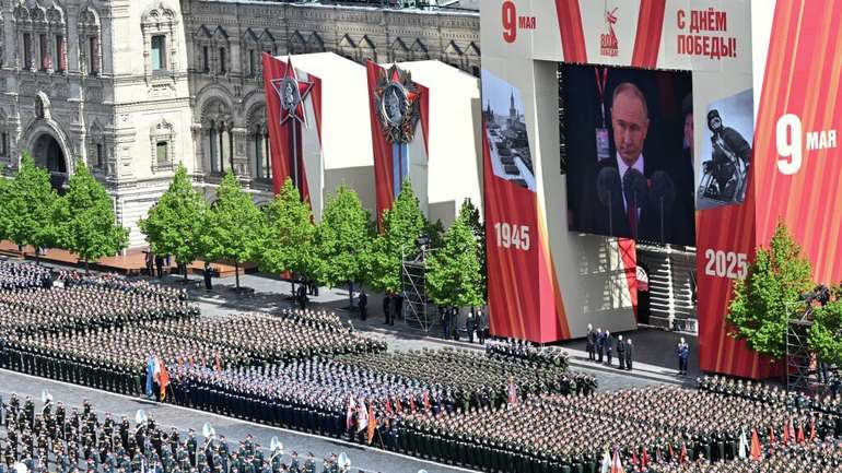 путін намагається приховати економічний спад та мобілізувати підтримку війни, - NYT