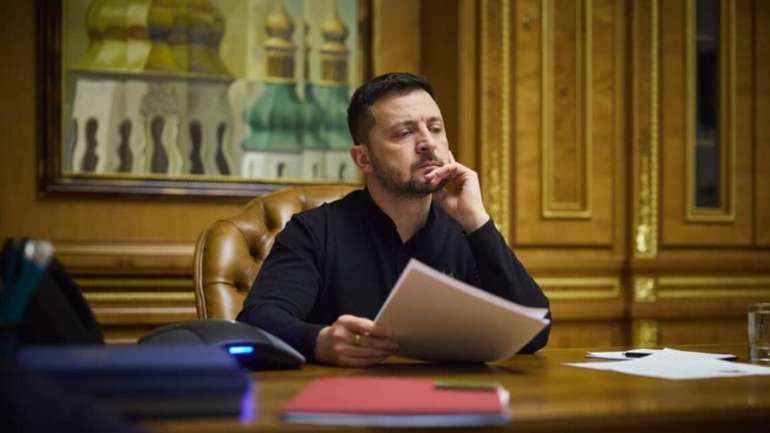 Санкційний театр абсурду