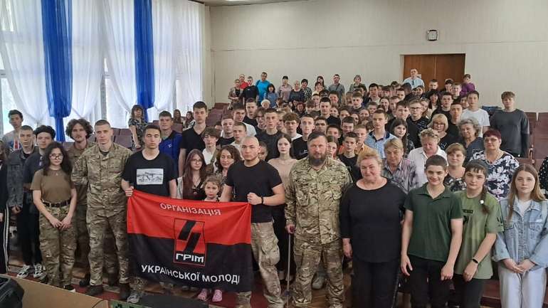 Обізнаний — означає озброєний