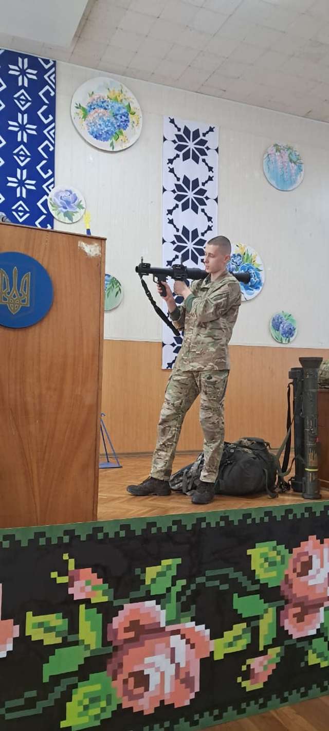 Обізнаний — означає озброєний_1