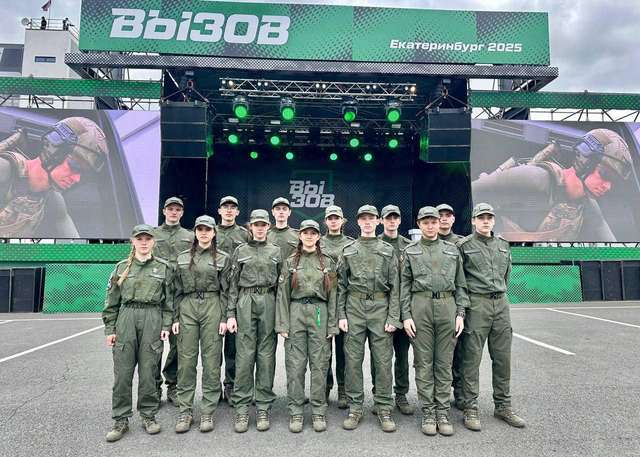 «Убий у собі хохла»: як Кремль мілітаризує українських дітей в окупації_3