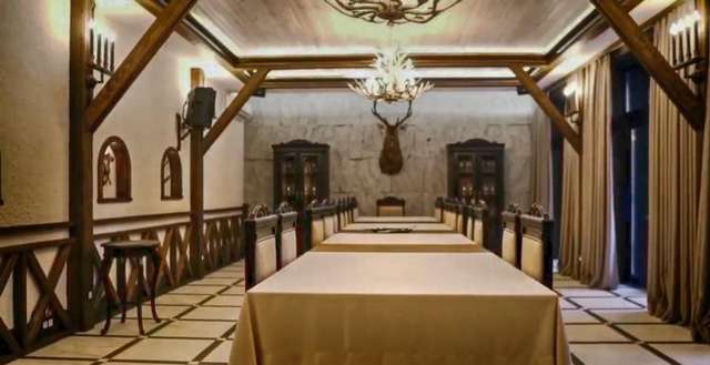 Готель «Звірів» на підставних осіб_3