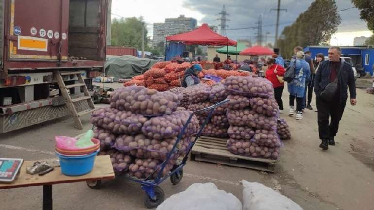 Слідом за Білоруссю дефіцит картоплі зафіксовано в Україні