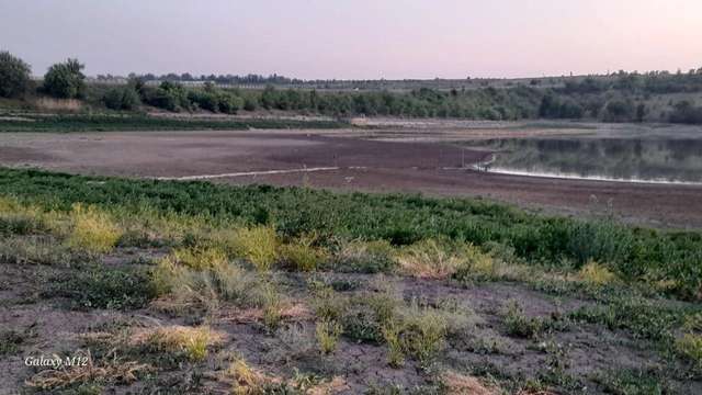 Окупанти зневоднили головний резервуар Єнакіївської громади_1