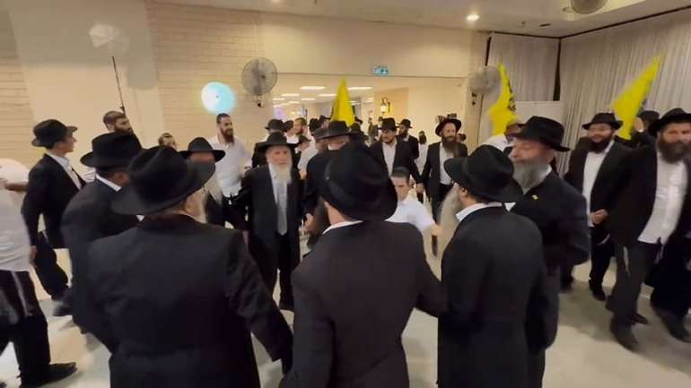 Узурпатор Сатаньягу наслідує свого учня Голобородька