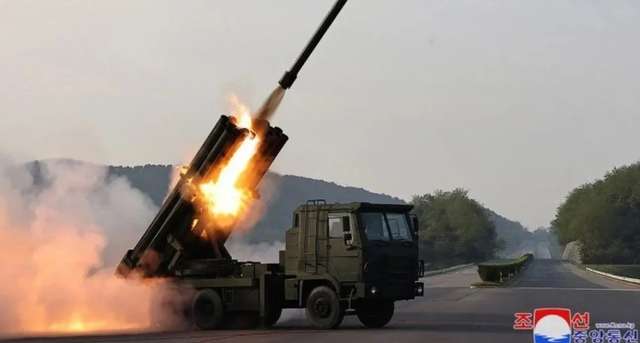 240-мм РСЗВ М1991