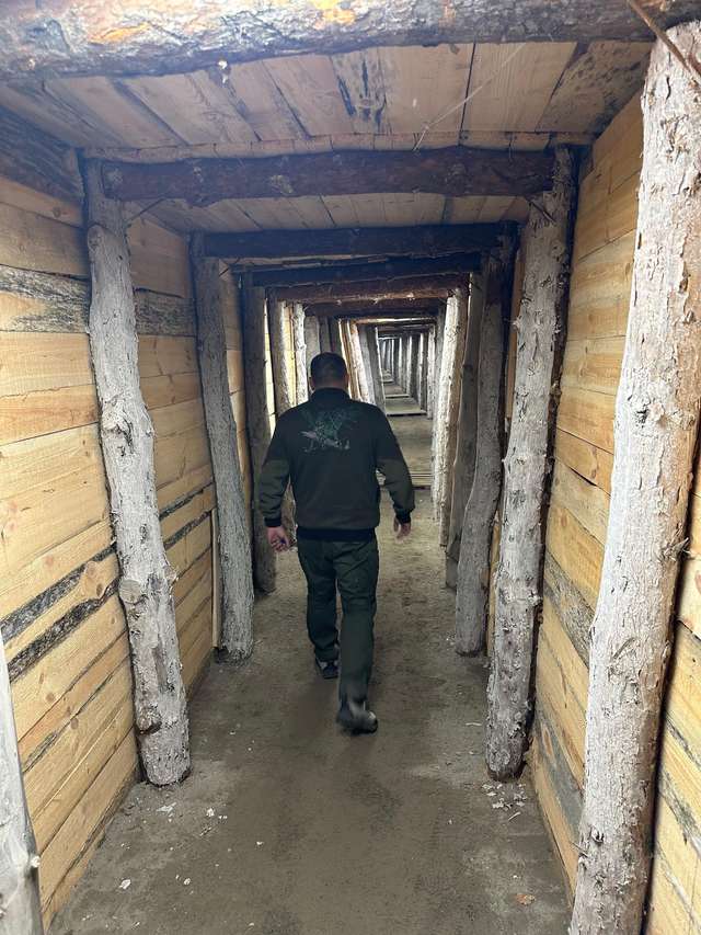 Українське військо потребує фортифікацій, амуніції та зброї_1