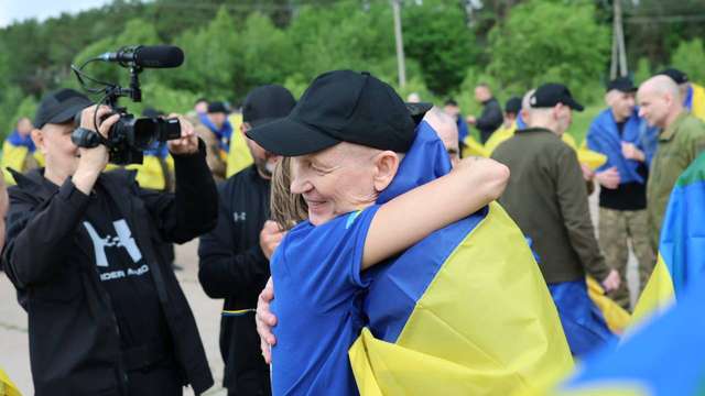 Чеснота, завдяки якій українці у небезпеці роблять прекрасні справи_1