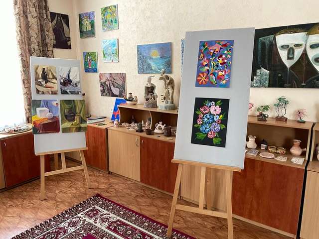 Роботи учнів мистецького ліцею.