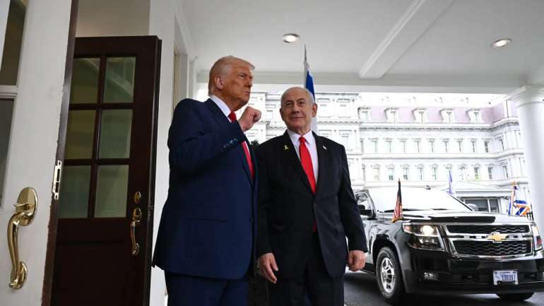 «Відпустіть Бібі!». Трамп назвав воєнного злочинця Нетаньяху «героєм війни»