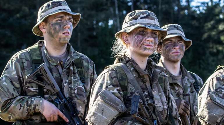 У Данії жінок призиватимуть на військову службу лотереєю